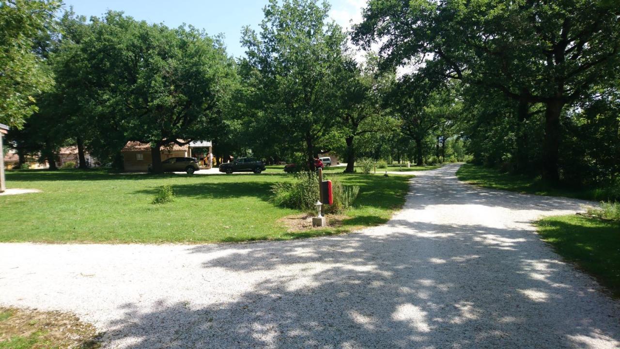 Domaine De Miraval Hotel Belleserre ภายนอก รูปภาพ